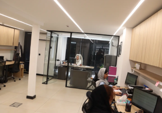 همکاری تیم عملیات